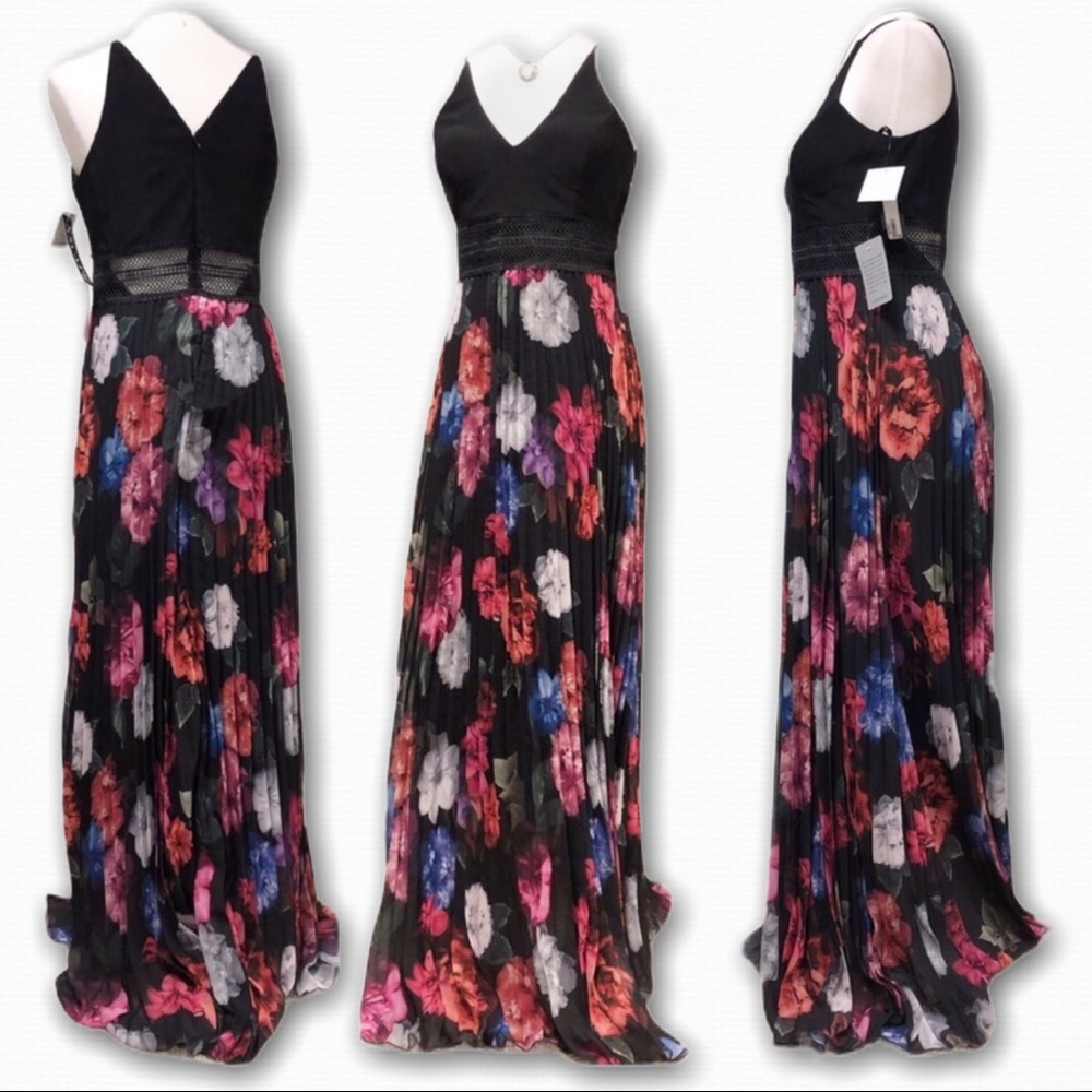 XSCAPE  Black Floral Sleeveless Maxi Gown